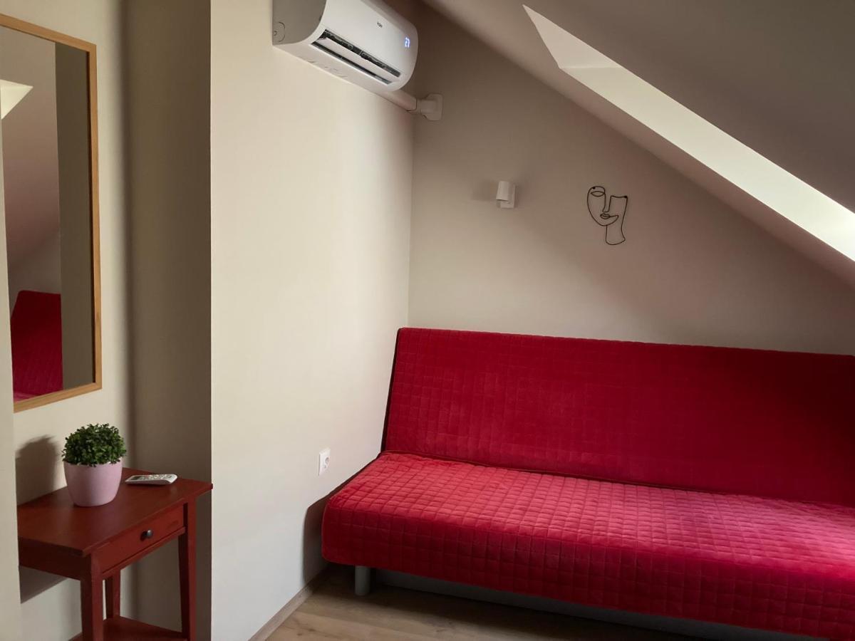 35 Vendeghaz Pecs Daire Dış mekan fotoğraf